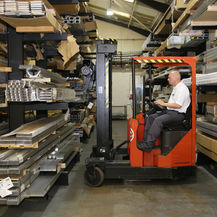 stockholding_website_main_picture_listing